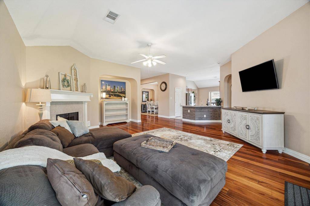 Houston, TX 77095,7206 Broadelm DR