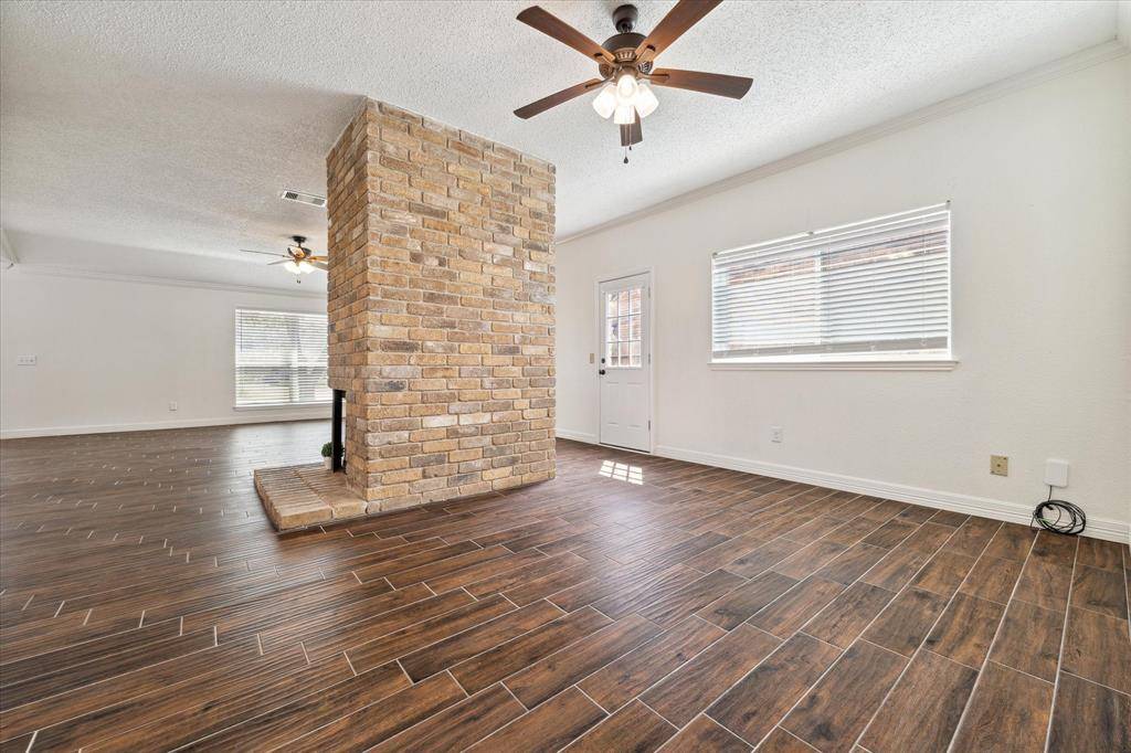 Sugar Land, TX 77479,3915 Flintrock Ln LN
