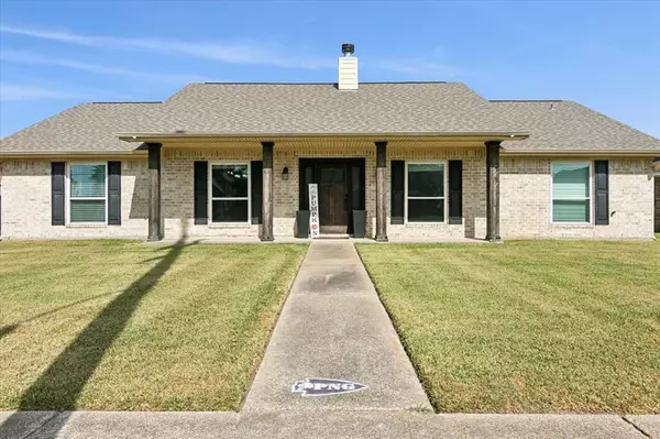 792 Texas AVE, Port Neches, TX 77651