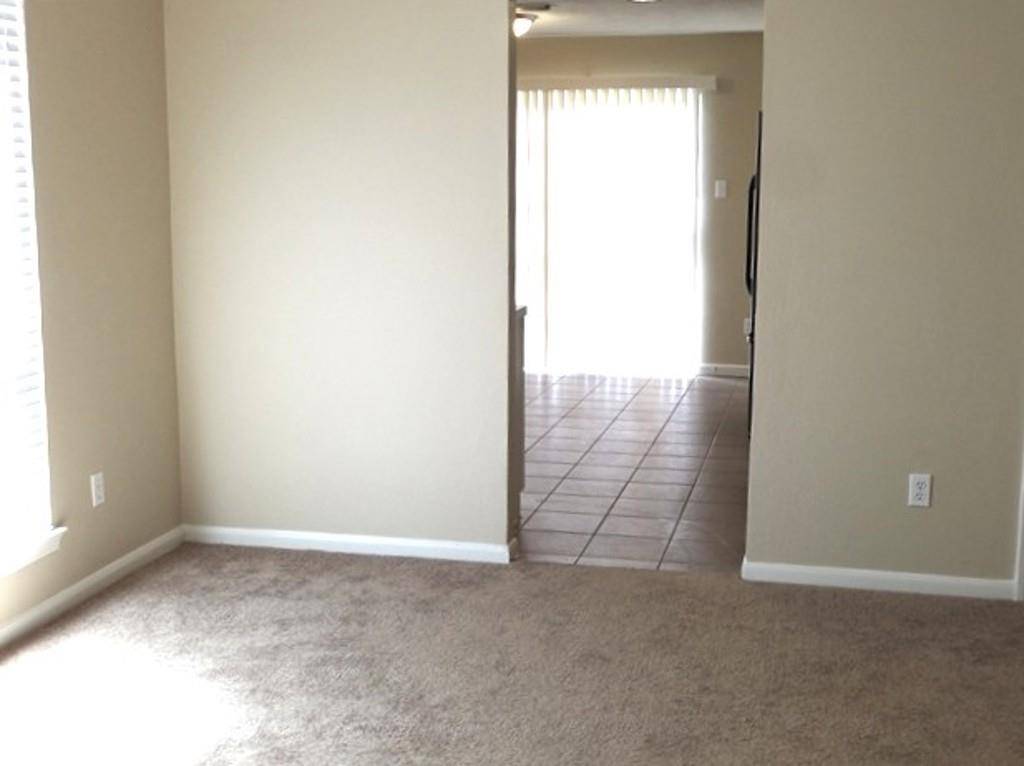 La Porte, TX 77571,9220 Mahan DR