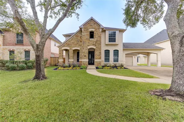 13214 Dusty Grove LN, Sugar Land, TX 77498