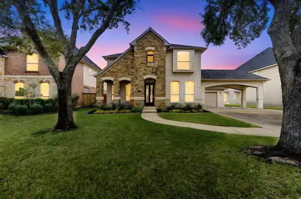 13214 Dusty Grove LN, Sugar Land, TX 77498