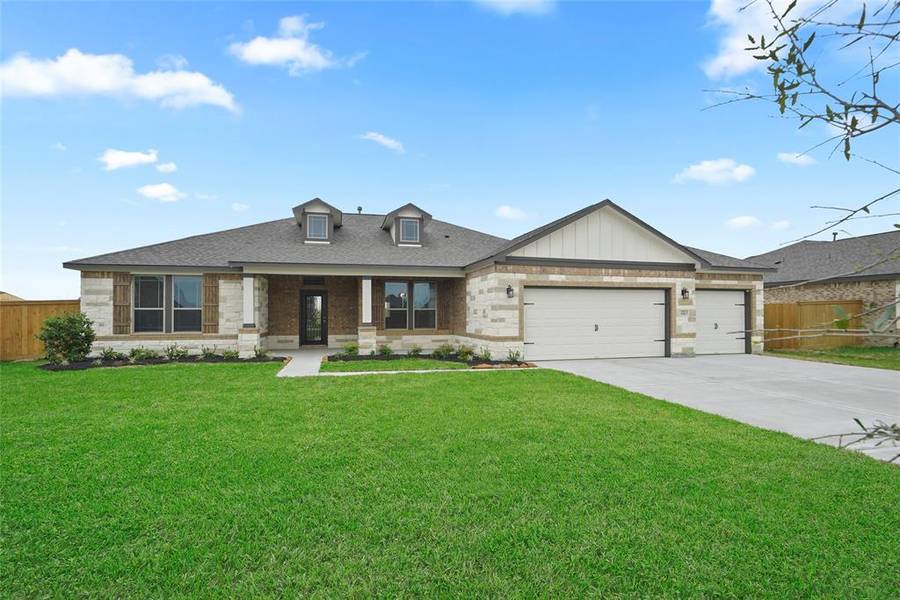 330 Hunter Ranch WAY, Dayton, TX 77535