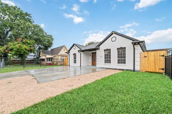 1003 Kelley ST, Houston, TX 77009