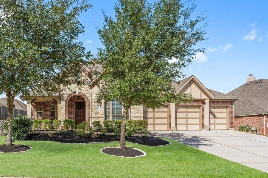 311 Arbor Trail LN, Conroe, TX 77384