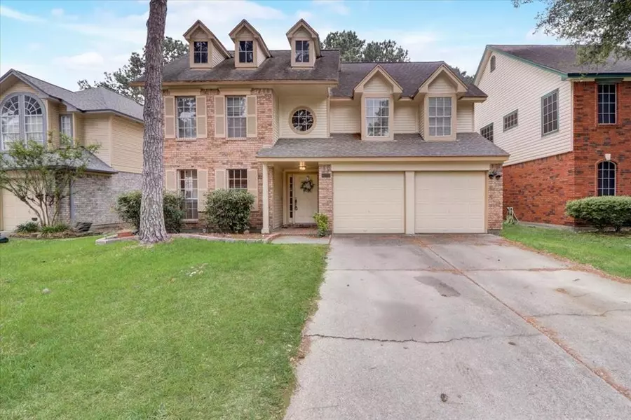 8322 Lake Crystal DR, Houston, TX 77095