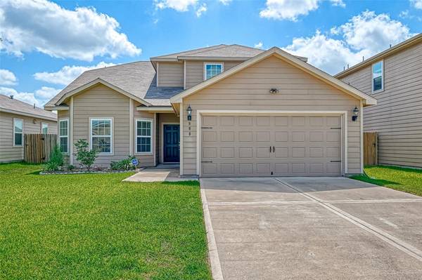 988 Lake View CIR W, Brookshire, TX 77423