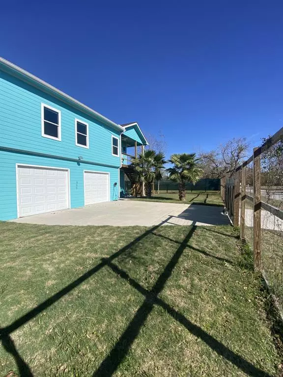 Shoreacres, TX 77571,406 Seagrove ST