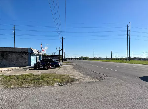 Texas City, TX 77590,204 Highway 146 S