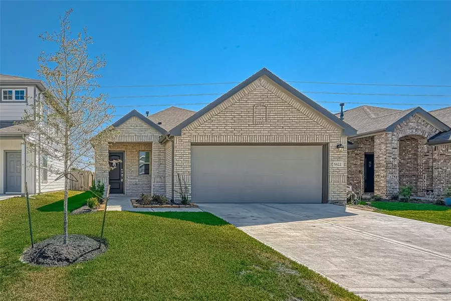 5822 LONGHORN RUN LN, Katy, TX 77493