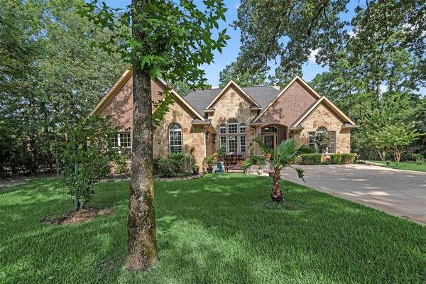 8978 Wind Jammer LN, Montgomery, TX 77316