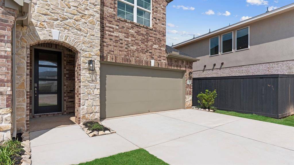 Richmond, TX 77406,2707 Red Rosehip Drive