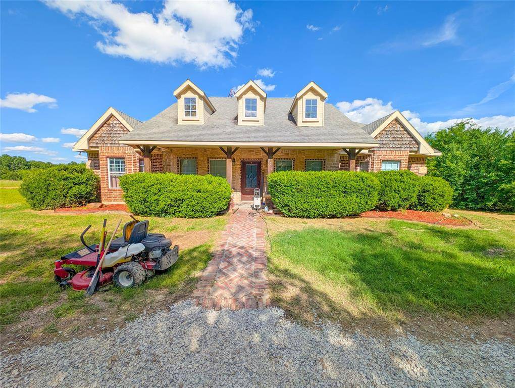Leonard, TX 75452,301 County Road 5066