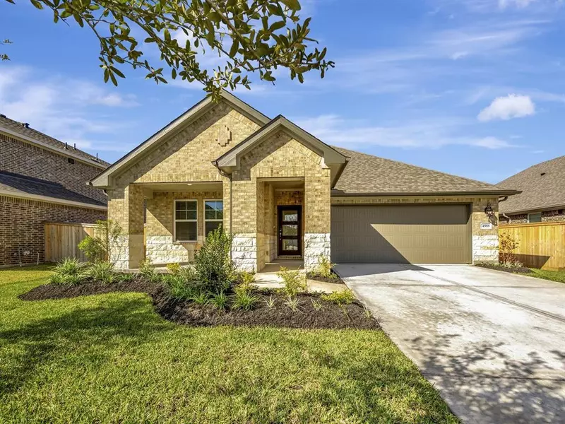 4918 Magnolia Springs DR, Pearland, TX 77584