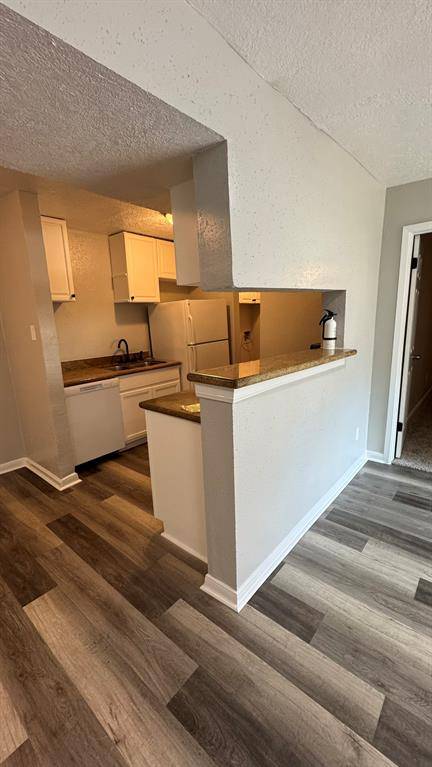 Houston, TX 77099,10603 S Wilcrest Drive #56