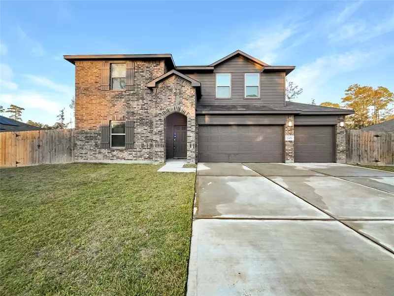 2306 S Colosseum CT, New Caney, TX 77357