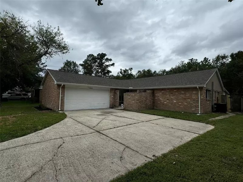 16894 Gleneagle DR N, Conroe, TX 77385