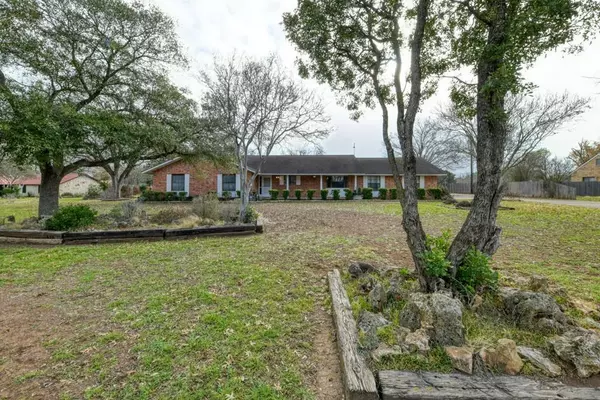 New Braunfels, TX 78132,402 Windsor LN