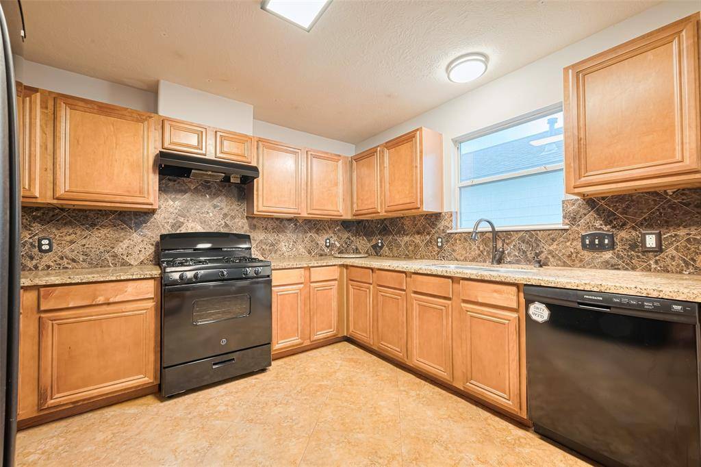 Katy, TX 77449,19410 Rum River CT