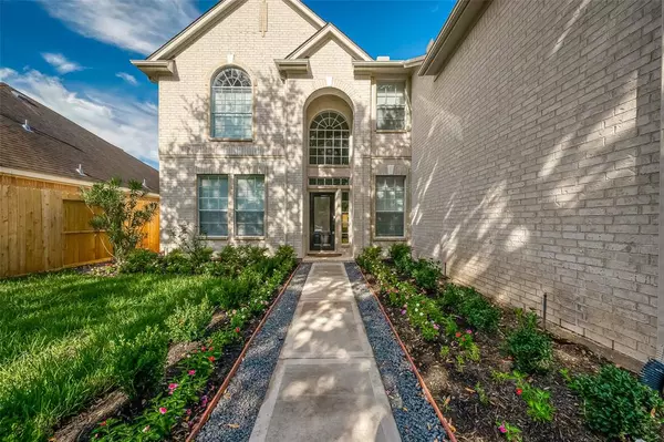 1202 Ivory Meadow LN, Sugar Land, TX 77479