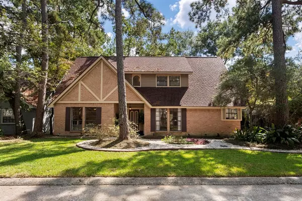 5 Rolling Mill LN, The Woodlands, TX 77380