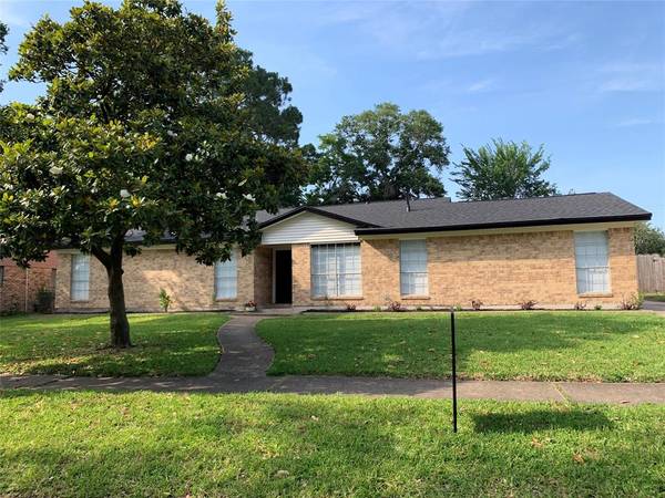 10407 Collingswood RD, La Porte, TX 77571