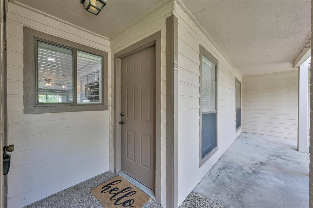 Conroe, TX 77356,110 Lakeview TER #D