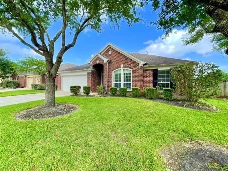 Pearland, TX 77584,2215 Cambridge Shores LN