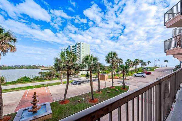 9520 Seawall Blvd #126, Galveston, TN 77554