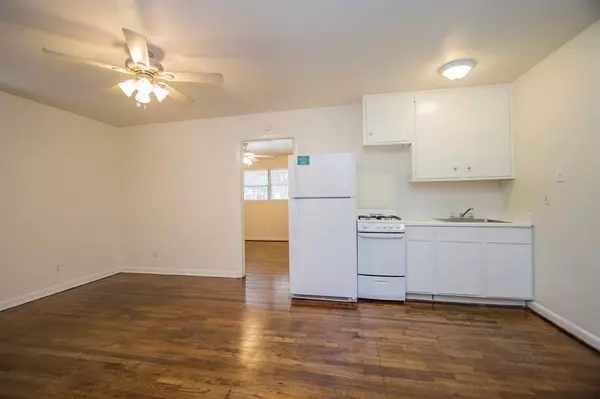 4207 Mt Vernon #7, Houston, TX 77006