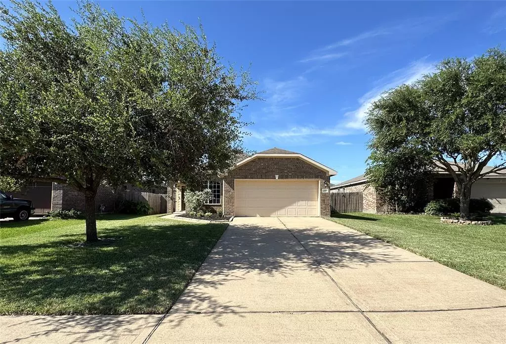 La Marque, TX 77568,810 Mills Creek Lane LN