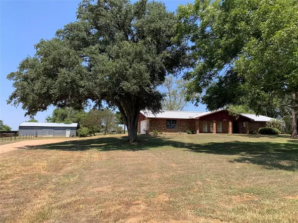 Schulenburg, TX 78956,517 Jahn LN