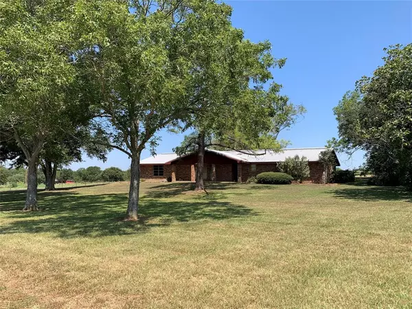 Schulenburg, TX 78956,517 Jahn LN