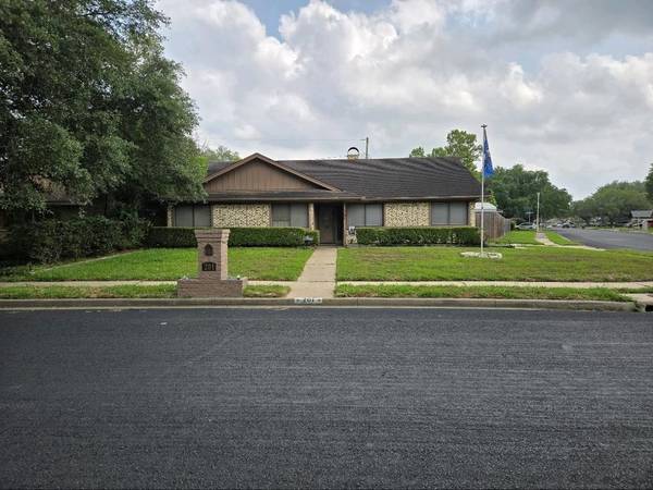 201 Yuma DR, Victoria, TX 77904