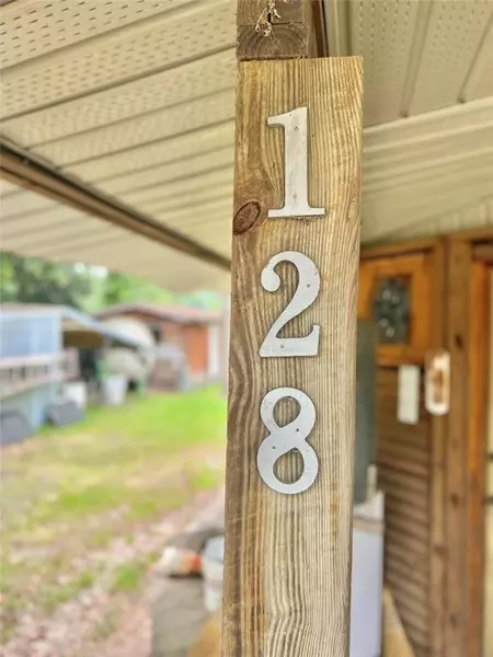 128 Wood HVN, Livingston, TX 77351