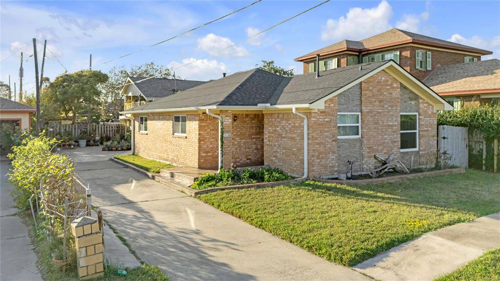 2507 37th ST, Galveston, TX 77550