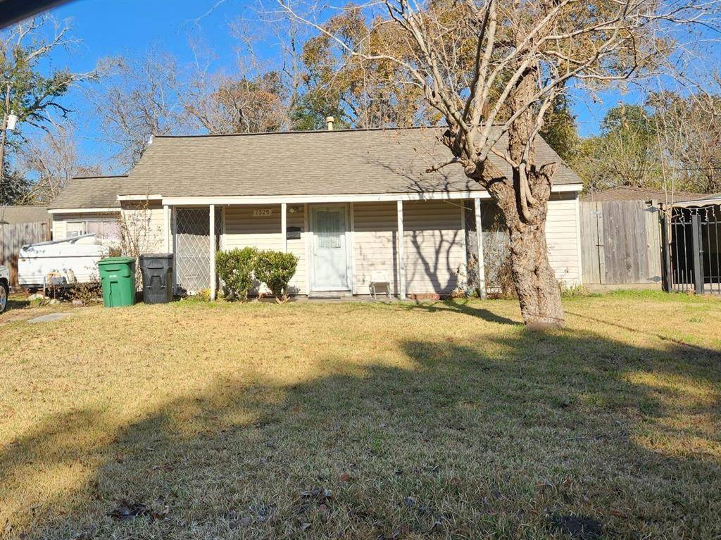 7325 Brockley LN,  Houston,  TX 77087