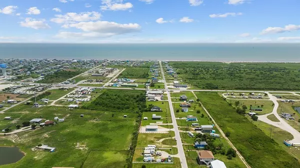 Crystal Beach, TX 77650,1058 N Monkhouse