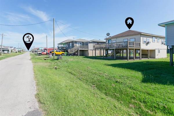 959 East RD, Crystal Beach, TX 77650