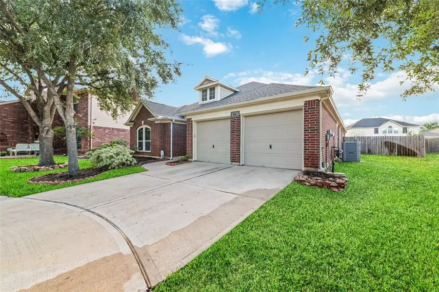 21739 W Mulberry Field Circle, Cypress, TX 77433