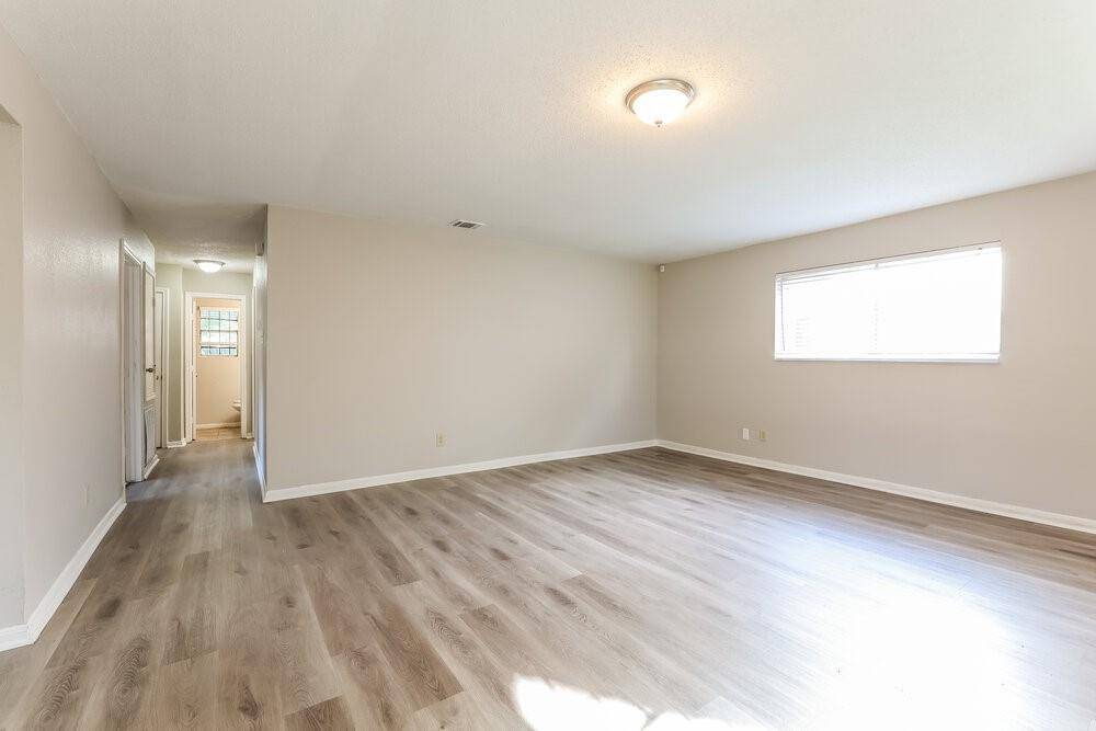 Houston, TX 77053,5606 Drakestone BLVD