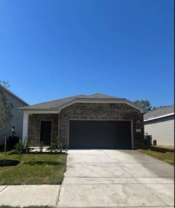 Houston, TX 77016,10151 Tiger Flower LN