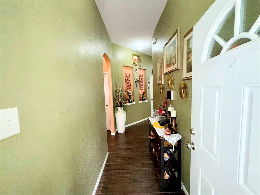 Conroe, TX 77301,2315 Shady Tree LN