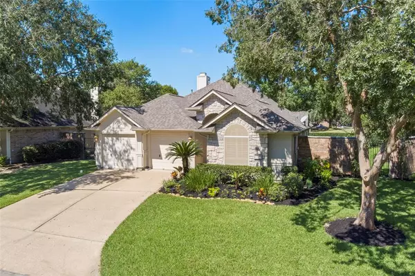 2326 Fairway Pointe DR, League City, TX 77573