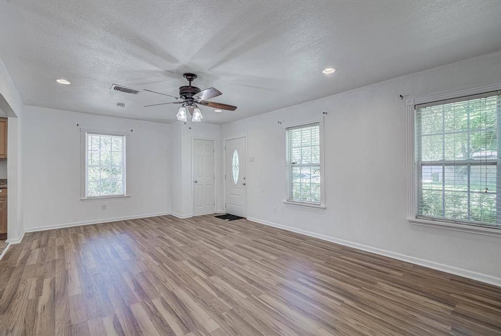 Galveston, TX 77550,123 Marlin AVE