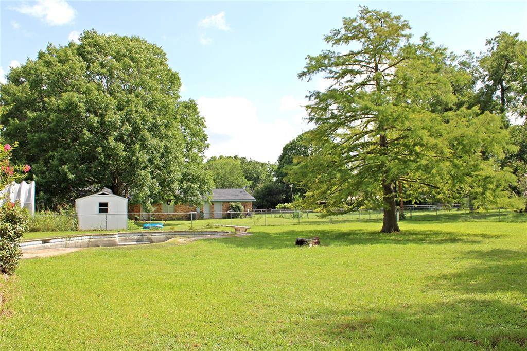 Columbus, TX 78934,216 North ST