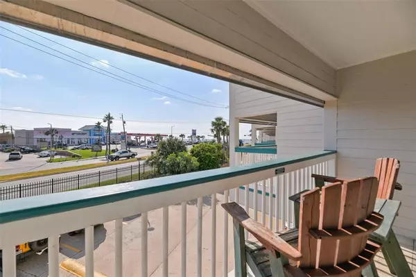 Galveston, TX 77551,6102 Seawall BLVD #121