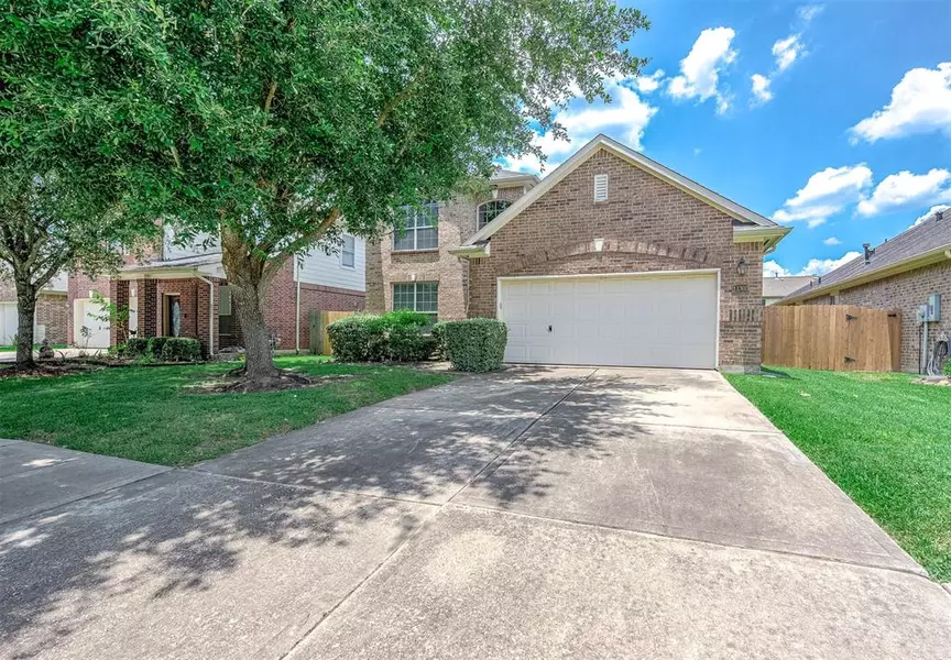 11303 Morning Cloud DR, Pearland, TX 77584