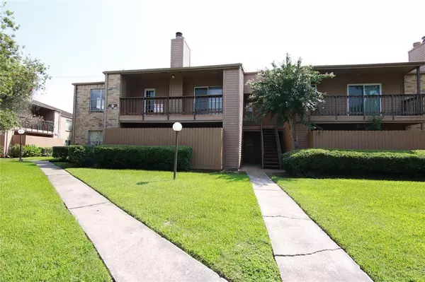 10555 Turtlewood Ct  Unit1001, Houston, TX 77072