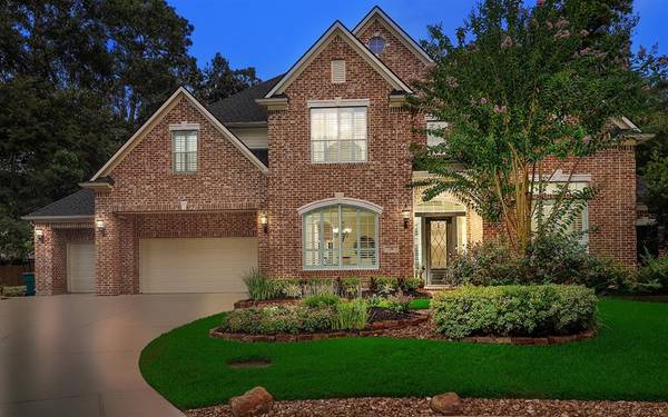 75 Nocturne Woods PL, The Woodlands, TX 77382